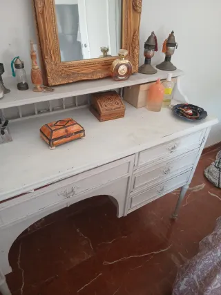 Precioso tocador caoba pintado blanco