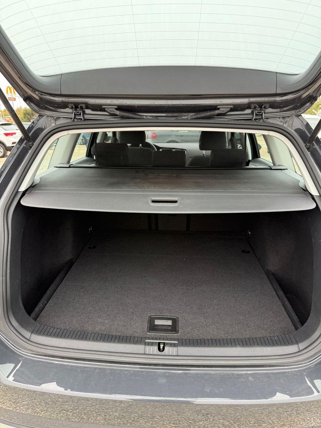 Volkswagen Golf Advance 1.0 TSI 81kW (110CV) DSG Variant