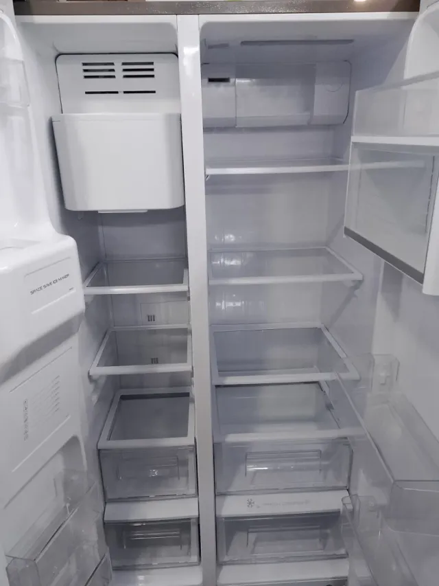 Nevera Electrolux  side -by-side Acero Inoxidable