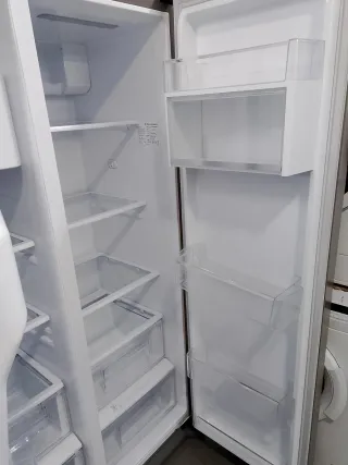 Nevera Electrolux  side -by-side Acero Inoxidable