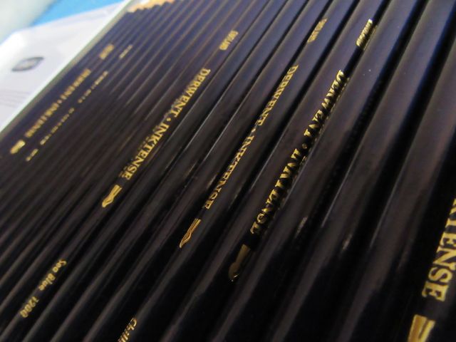 Caja 24 Lápices Derwent Inktense