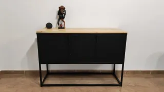 Aparador moderno metal y madera