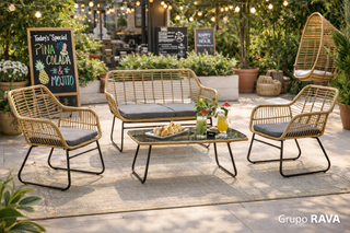 Set di mobili da esterno: divano, 2 poltrone e tavolo