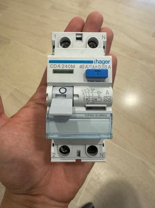 Diferencial Super Inmunizado Hager CDA 240M