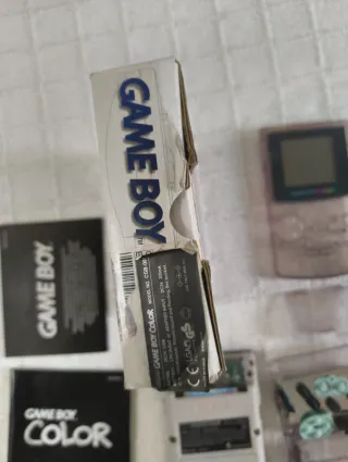 Nintendo Game Boy Color Morado