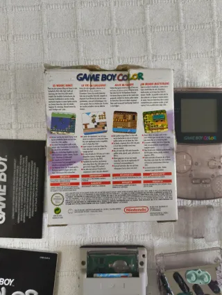 Nintendo Game Boy Color Morado