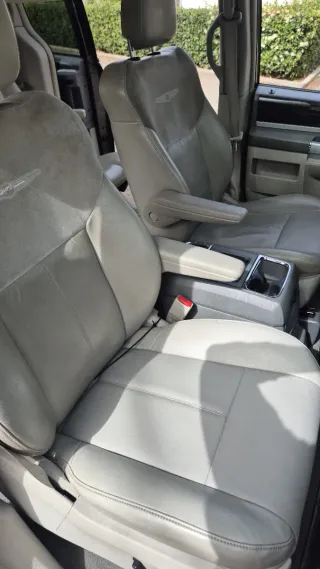 Chrysler Grand Voyager 2011