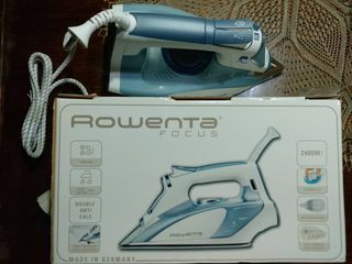 Plancha Rowenta Focus 2400W Vapor