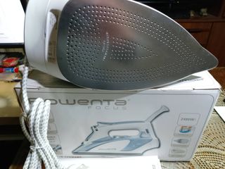 Plancha Rowenta Focus 2400W Vapor