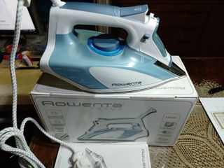 Plancha Rowenta Focus 2400W Vapor