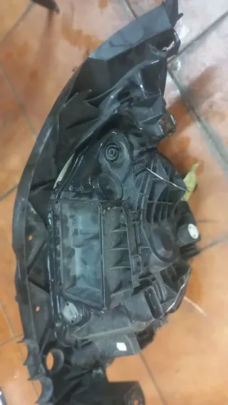 Faro Izquierdo BMW Serie 1