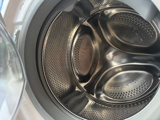 Lavadora Secadora Indesit 9kg 1400rpm