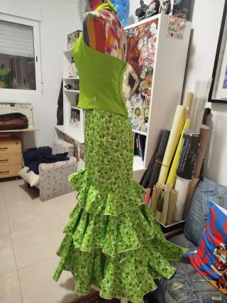 Vestido Flamenca Verde Volantes