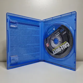 Call of Duty Infinite Warfare Legacy Edition PS4