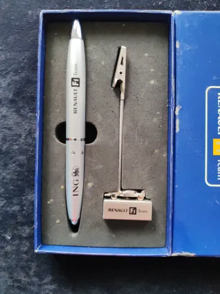 Bolígrafo y clip Renault F1 Team