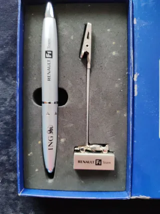 Bolígrafo y clip Renault F1 Team