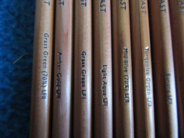 Derwent Lightfast.  lapices profesionales sueltos