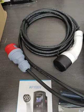 Estación Carga Coche Eléctrico AFYEEV