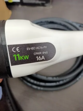 Estación Carga Coche Eléctrico AFYEEV