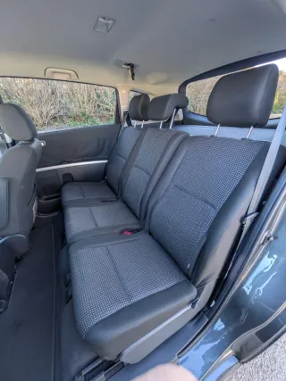 Toyota Corolla 2.2 D-4D Sport · 177 CV · 7 plazas