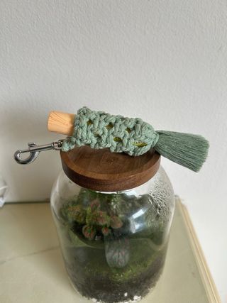 Aromaterapia porta roll on macramé