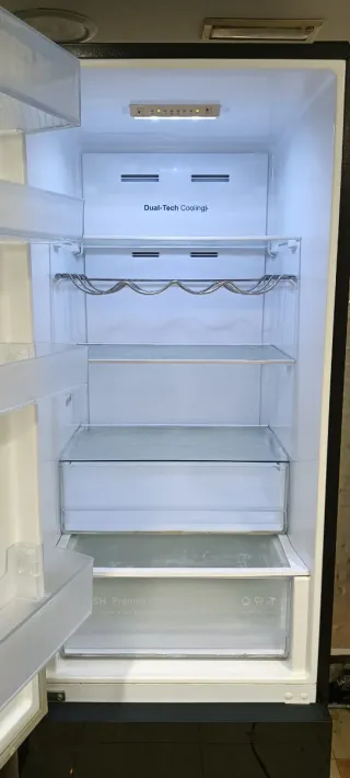 Nevera Hisense Negra No Frost energía A+