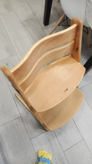 Silla evolutiva madera