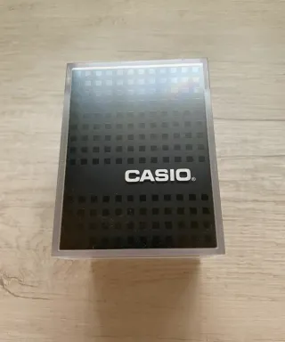 Reloj Casio Dorado con Correa Marrón