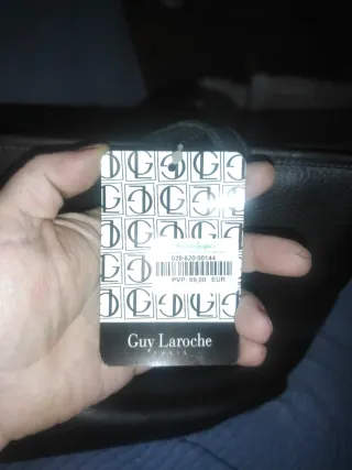 Bolso Negro Guy Laroche