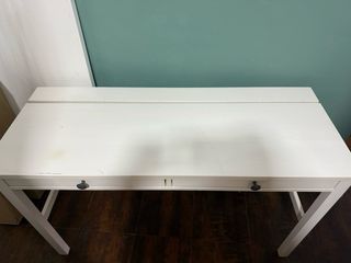urge! Escritorio  + mesita Hemnes