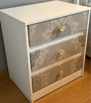 Mesitas de Noche (2unidades disponibles)