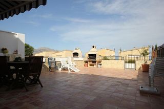 Casa adosada en venta en Nucia (la)
