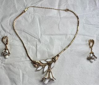 Set Trifari Collana e Orecchini