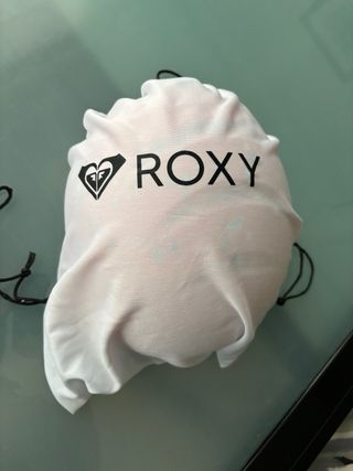 Casco Roxy esquí niña rosa estampado