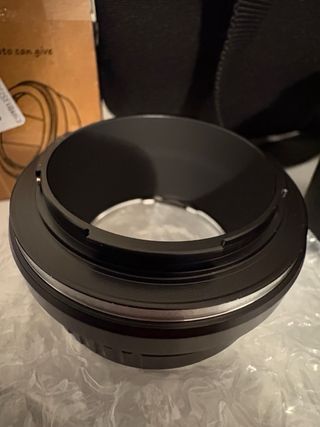 NikonZ30 + adaptador obj + bateria extra + funda