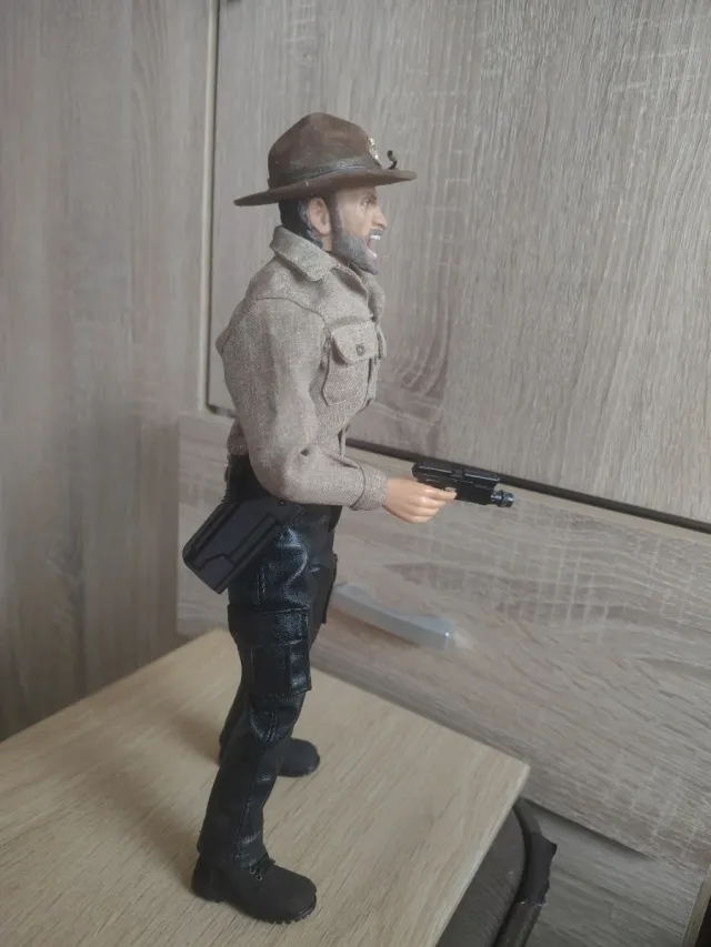 Figura Rick Grimes 1/6 The Walking Dead