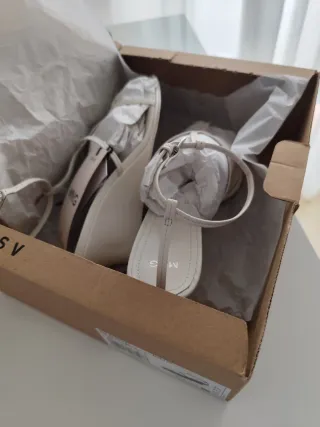 Sandalias Mango Piel Beige Talla 39 Nuevas