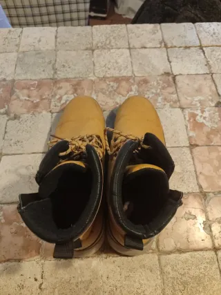 Stivaletti  Giallo sabbia