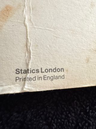 Vecchia cartolina scimmie pattinatori