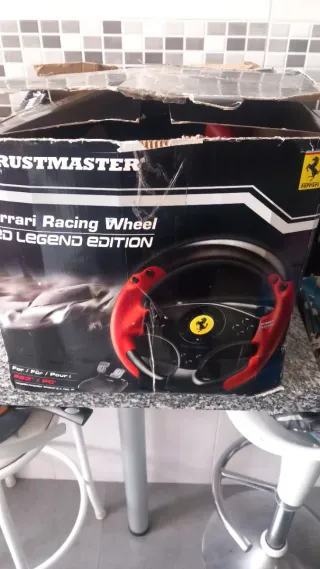 Volante Ferrari Racing Wheel PS3/PC