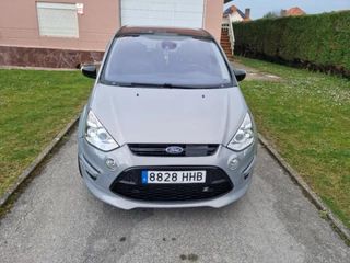Ford S-MAX 2012