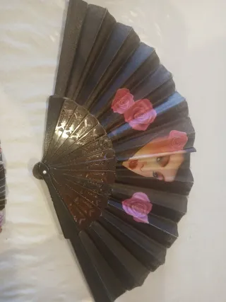 7 Antichi ventagli decorati