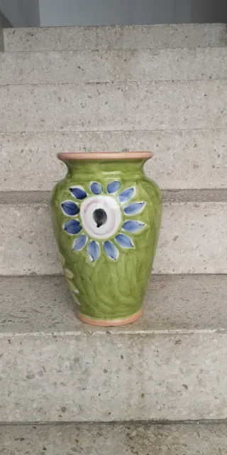 Jarrón antiguo de porcelana