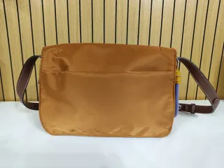 Bolso bandolera Parfois camel, nylon