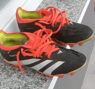 Scarpe Adidas Predator Calcio
