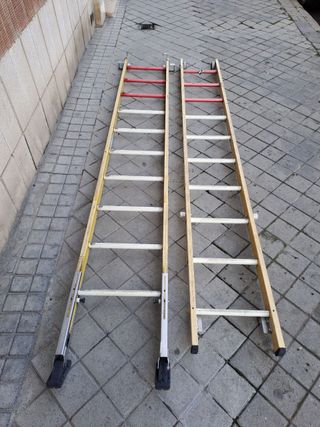 Escalera Fibra 10 y 12 peldaños dos tramos