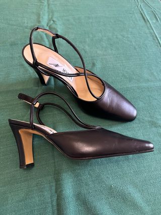 MYRYS Zapatos de tacón negros vintage