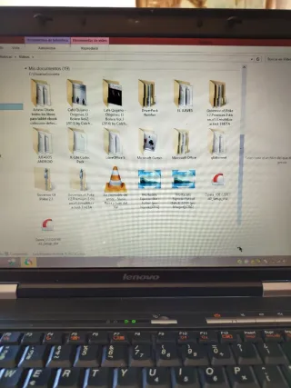 Portátil Lenovo Negro en buenísimo estado