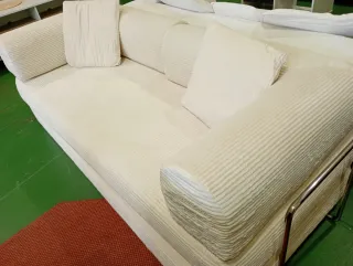 SOFA NUEVO MODERNO