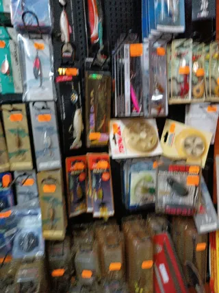 Cucharillas de pesca variadas